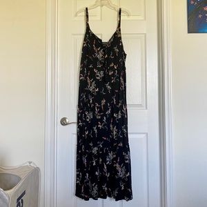 Floral tiered maxi dress